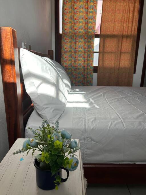 Casa Pouso Dos Colibris Em ปาราตี ภายนอก รูปภาพ